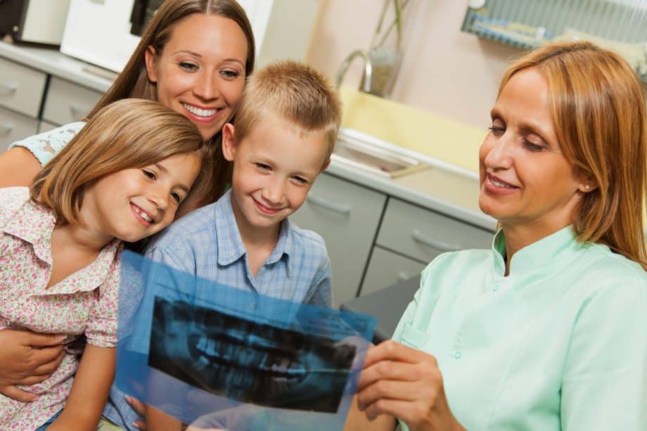 How Do You Prepare Your Child For Getting a Tooth Extraction?